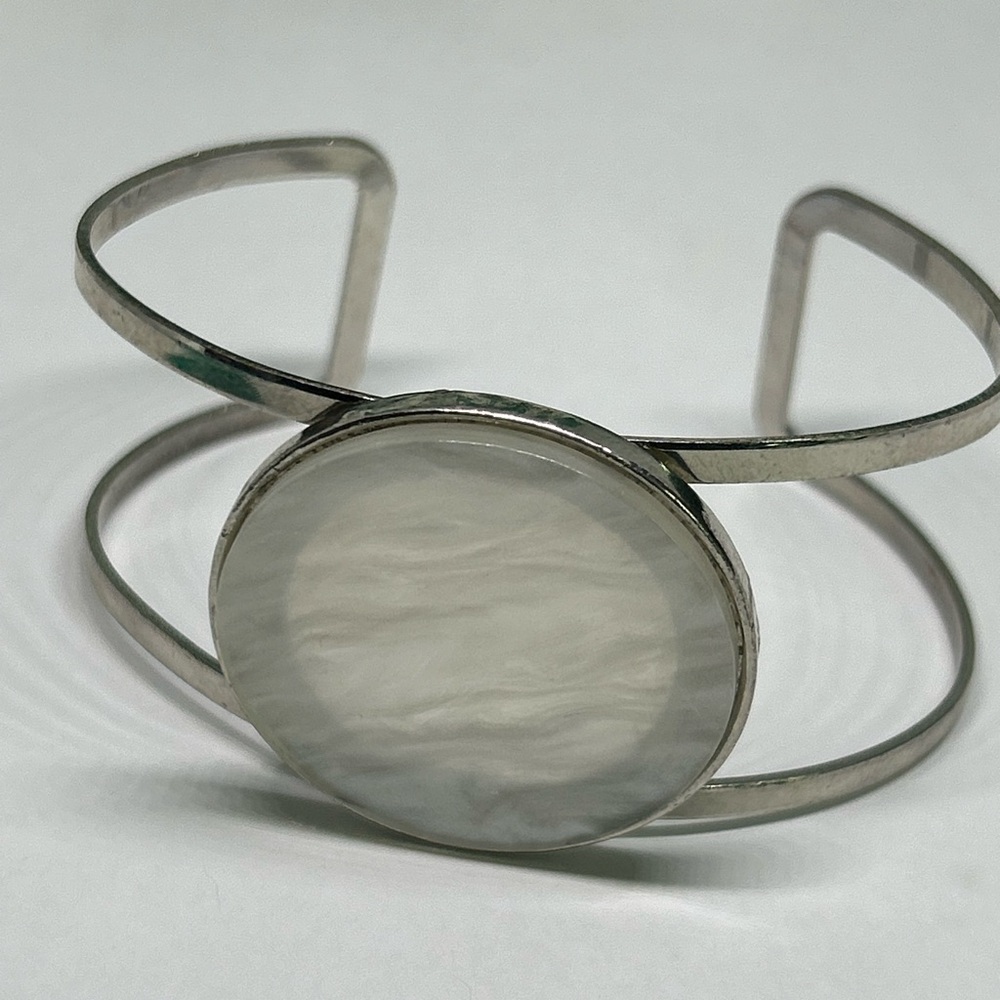 Elegant Silver Cuff Bracelet